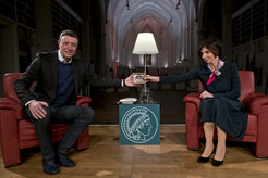 Prof. Dr. Patrick Cramer mit Preisträgerin Prof. Dr. h.c. Jutta Allmendinger.