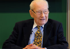 Manfred Eigen im Jahr 2010.