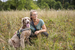 Mareike Schneider and hamster tracker dog Smilla