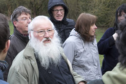 Peter Berthold (middle) visited the institute in March 2019 and developed initial ideas for the biotope.