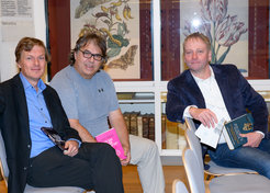 Hans-Peter Herberhold, Geschäftsführer der Göttinger Literaturherbst GmbH, stellte gemeinsam mit den Max-Planck-Direktoren Nils Brose und Helmut Grubmüller (von links) das Programm der 9. Wissenschaftsreihe des Göttinger Literaturherbstes vor.