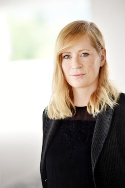 Dr. Melina Schuh