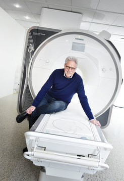 Jens Frahm heads the Biomedical NMR research group at the MPI for Biophysical Chemistry.